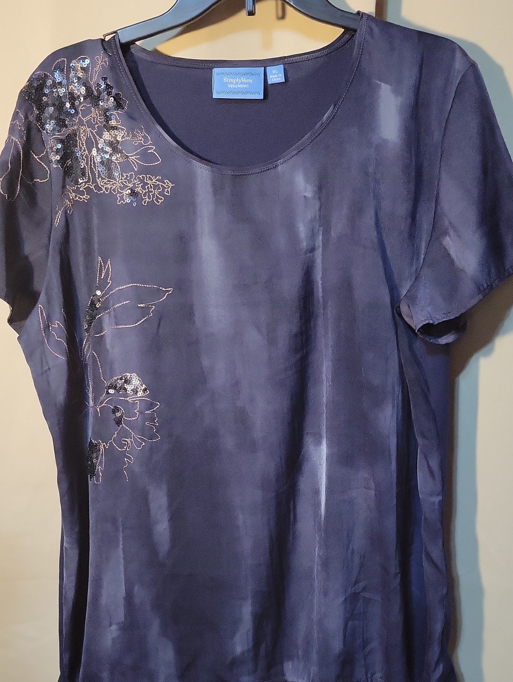 Simply Vera Vera Wang Navy Short-Sleeve Floral Sequin Top
